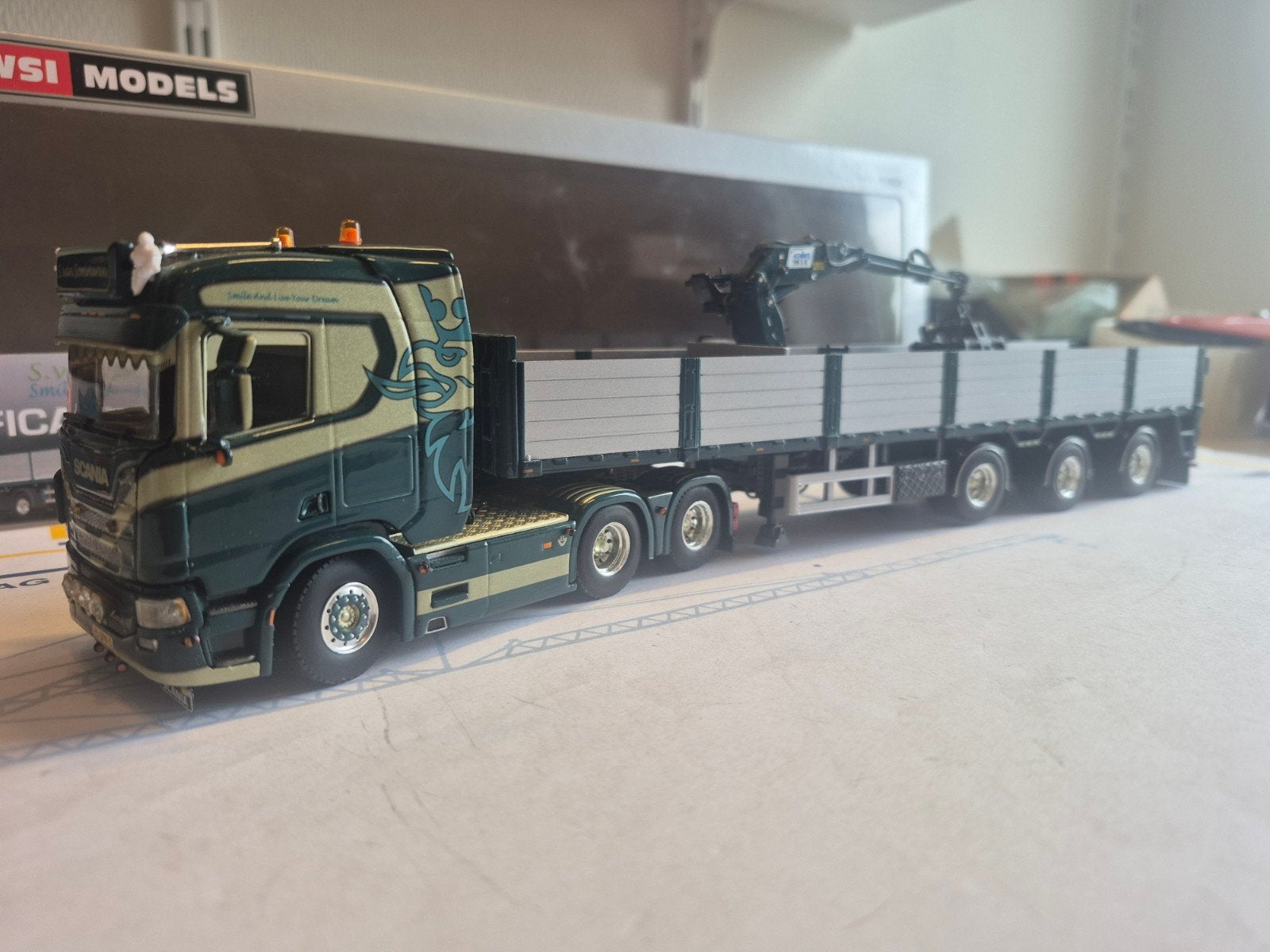wsi scania V8 van sommeren, Hobby en Vrije tijd, Modelauto's | 1:50, Ophalen of Verzenden, Zo goed als nieuw, Bus of Vrachtwagen