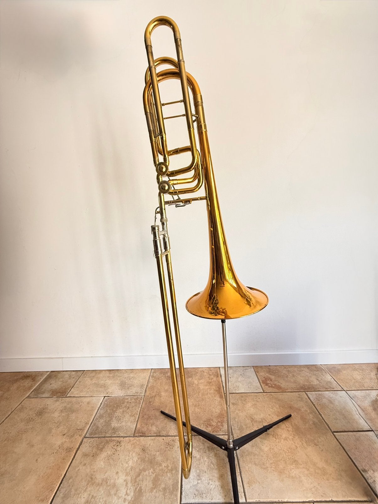 Conn 112H professionele bastrombone onafhankelijke rotors, Muziek en Instrumenten, Ophalen, Gebruikt, Bas