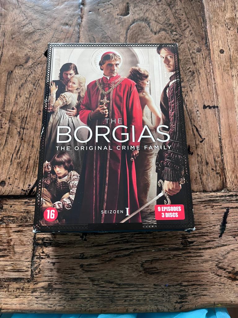 Borgias seizoen 1,2 en 3, Alle leeftijden, Ophalen, Zo goed als nieuw, Detective en Krimi