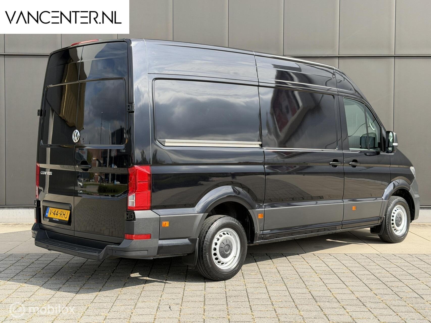 Volkswagen Crafter 2.0 TDI 177PK Automaat L3H3 2x Schuifdeur, Gebruikt, 4 cilinders, Volkswagen, 3000 kg