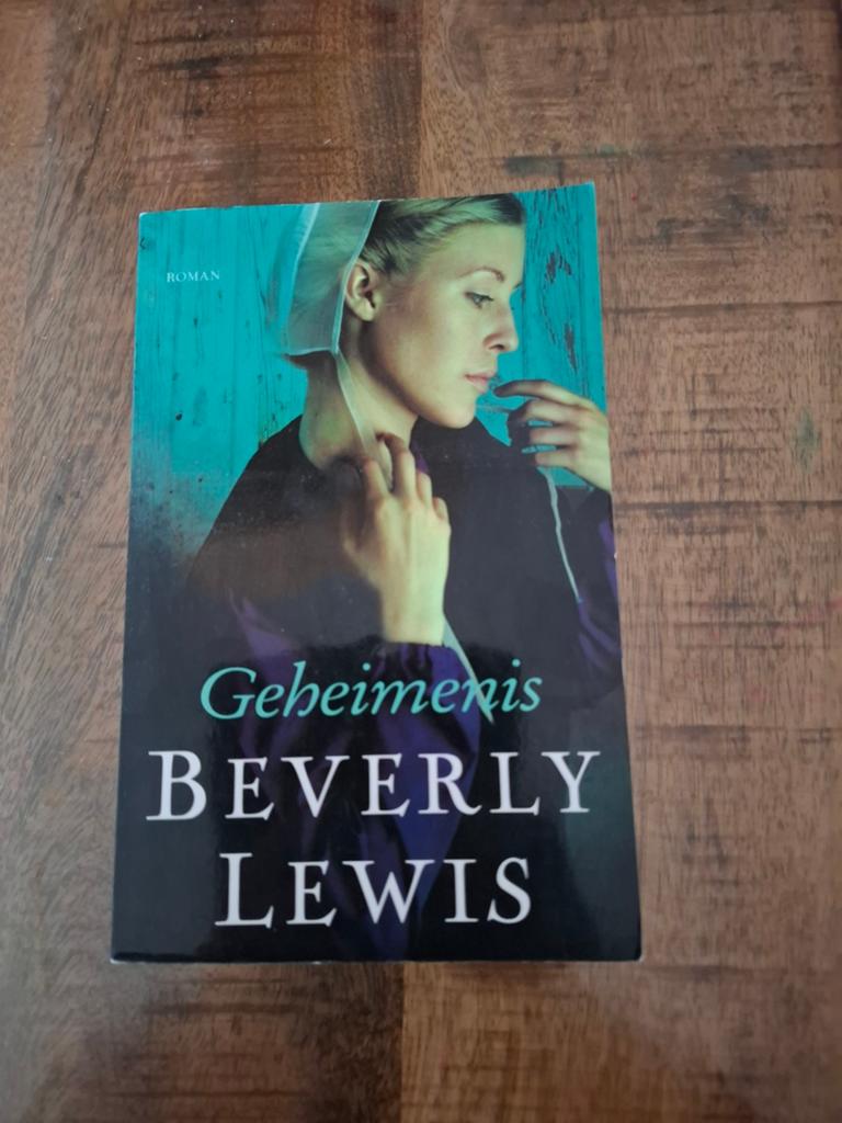 Beverly Lewis - Geheimenis, Ophalen of Verzenden, Zo goed als nieuw, Beverly Lewis