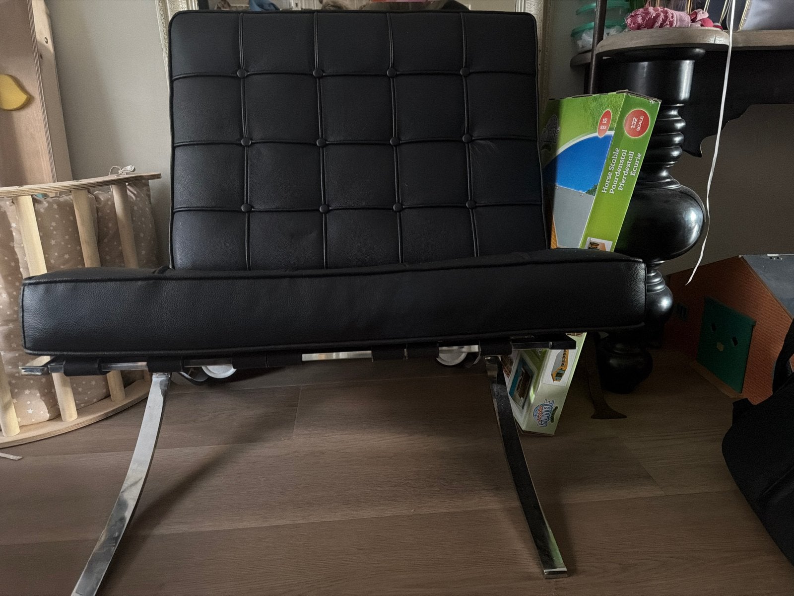 Barcelona Chair replica - Zwart leer, Ophalen, Zo goed als nieuw, Leer, 75 tot 100 cm