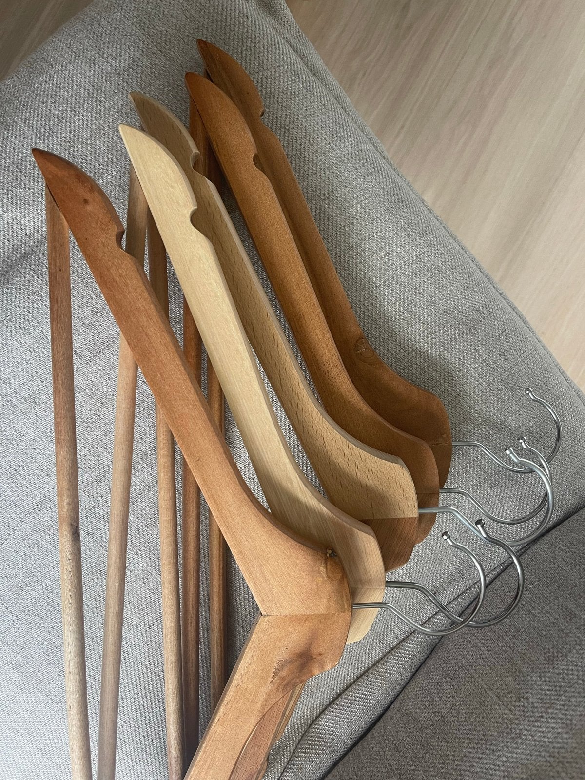 Houten kledinghangers/wooden clothes hangers, Ophalen, Gebruikt, Hout, Volwassenen