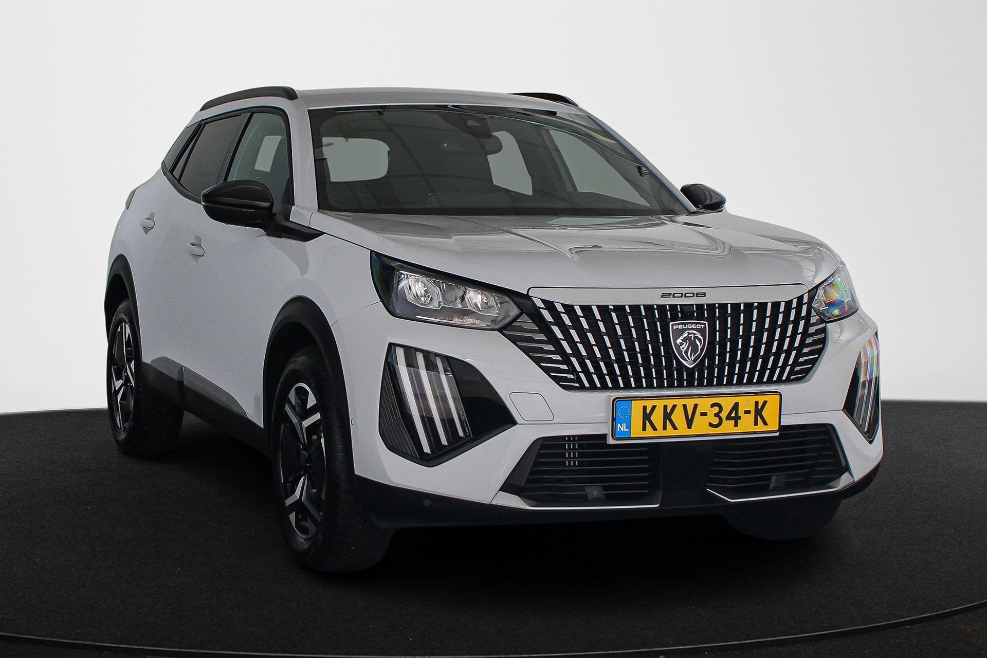Peugeot 2008 1.2 Hybrid 145 Allure Keyless Achteruitrijcamer, 1272 kg, Gebruikt, Euro 6, 1199 cc