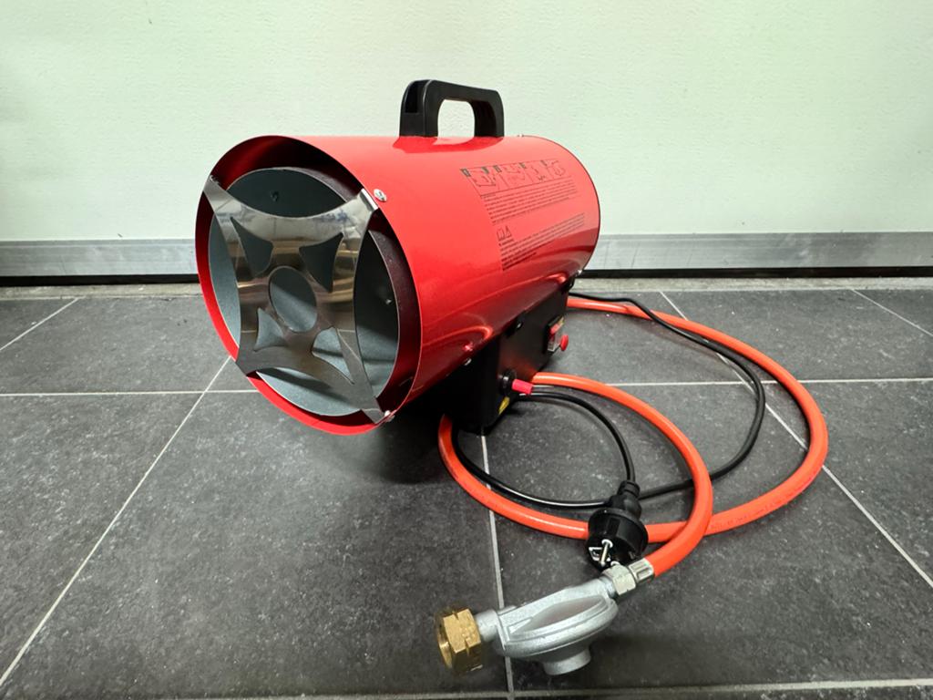 Propaan/Butaan gaskachel KD 15 M - 15 kW, Ophalen, 30 tot 80 cm, Gebruikt, Kachel