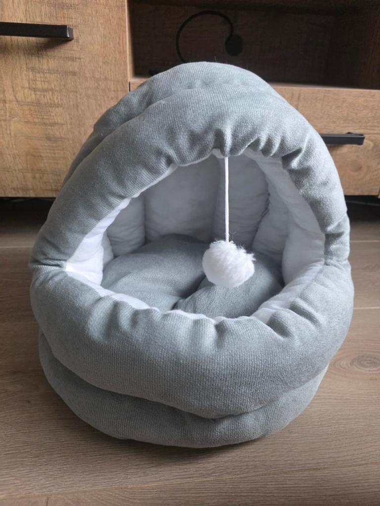 Leuk kattenmandje, Dieren en Toebehoren, Ophalen of Verzenden, Gebruikt, Pluche