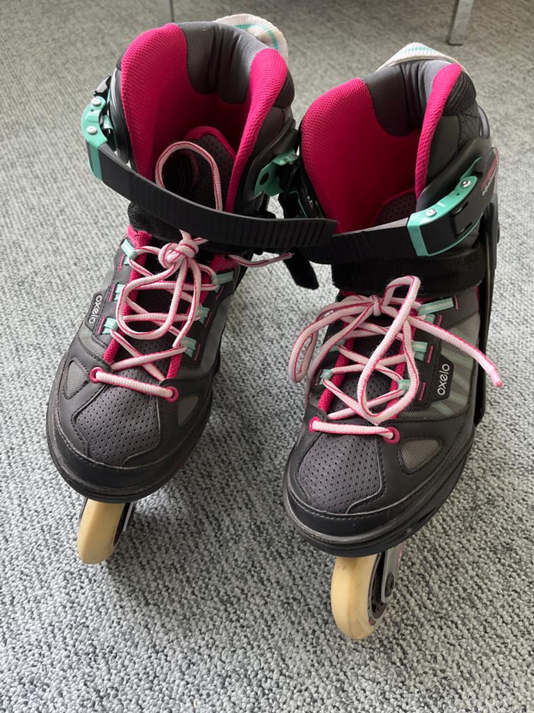 Verstelbare Oxelo Fit5 inline skates, maat 38-41, Ophalen, Verstelbaar, Gebruikt, Dames