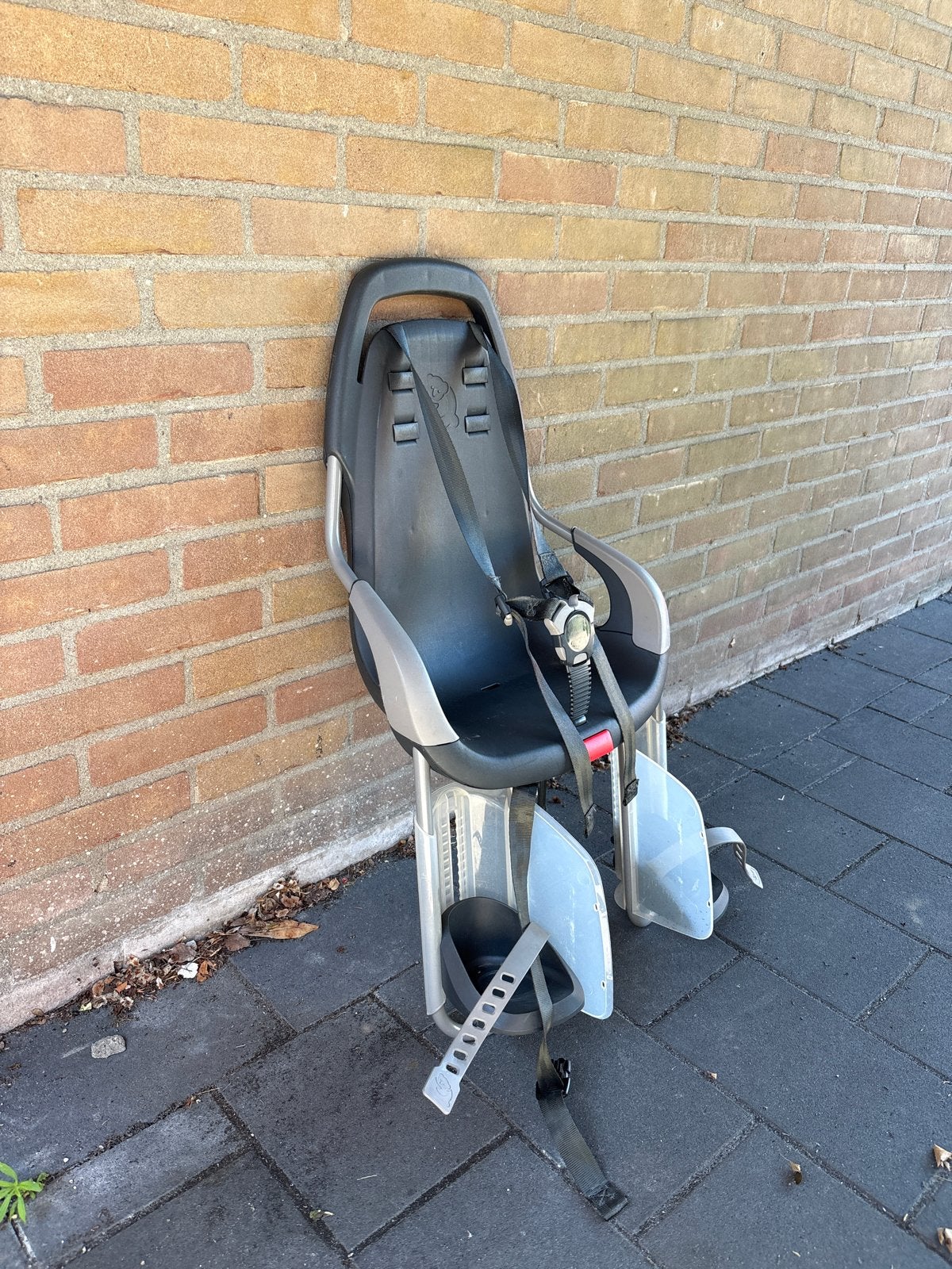 Qibbel fietsstoel achterop - Eenvoudig te bevestigen, Achterzitje, Ophalen, 15 t/m 25 kg, Gebruikt