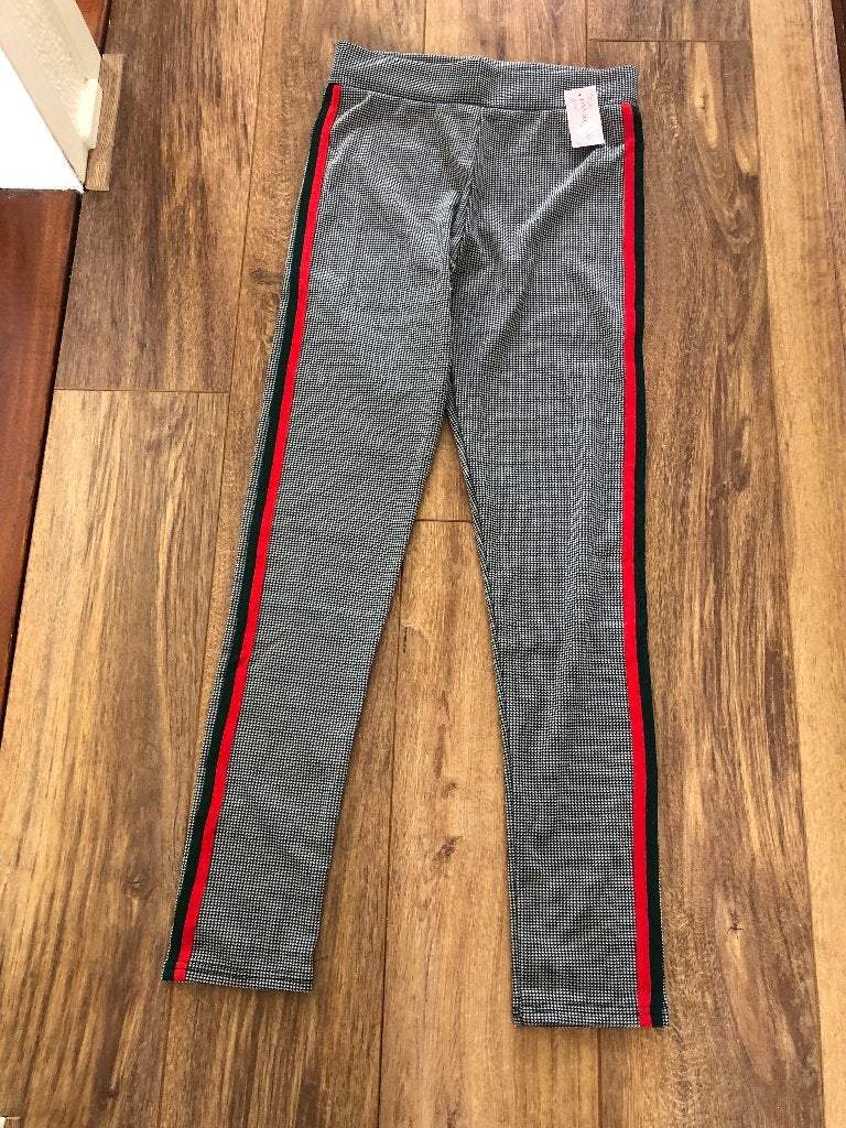 leuke nieuwe strech broek pied de poule ruitje, Kleding | Dames, Ophalen of Verzenden, Nieuw, Grijs, Hardlopen of Fietsen