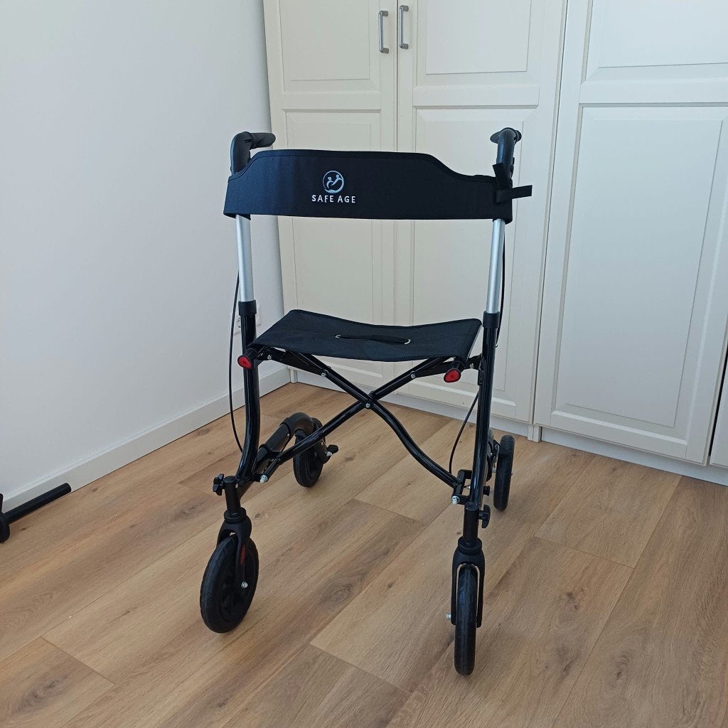 Safe Age Rollator lichtgewicht opvouwbaar 2 dagen gebruikt, Ophalen, Opvouwbaar, Nieuw