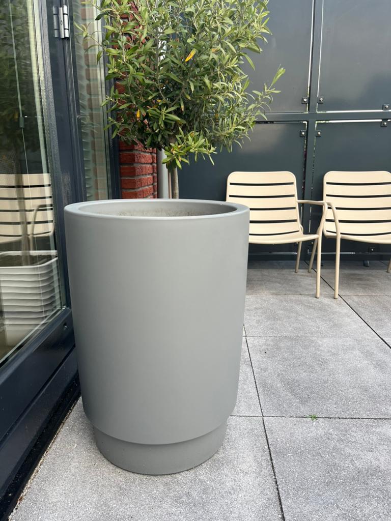 ELHO 64cm hoge grijze bloempot nwpr €169,-, Ophalen, Kunststof, Rond, Zo goed als nieuw