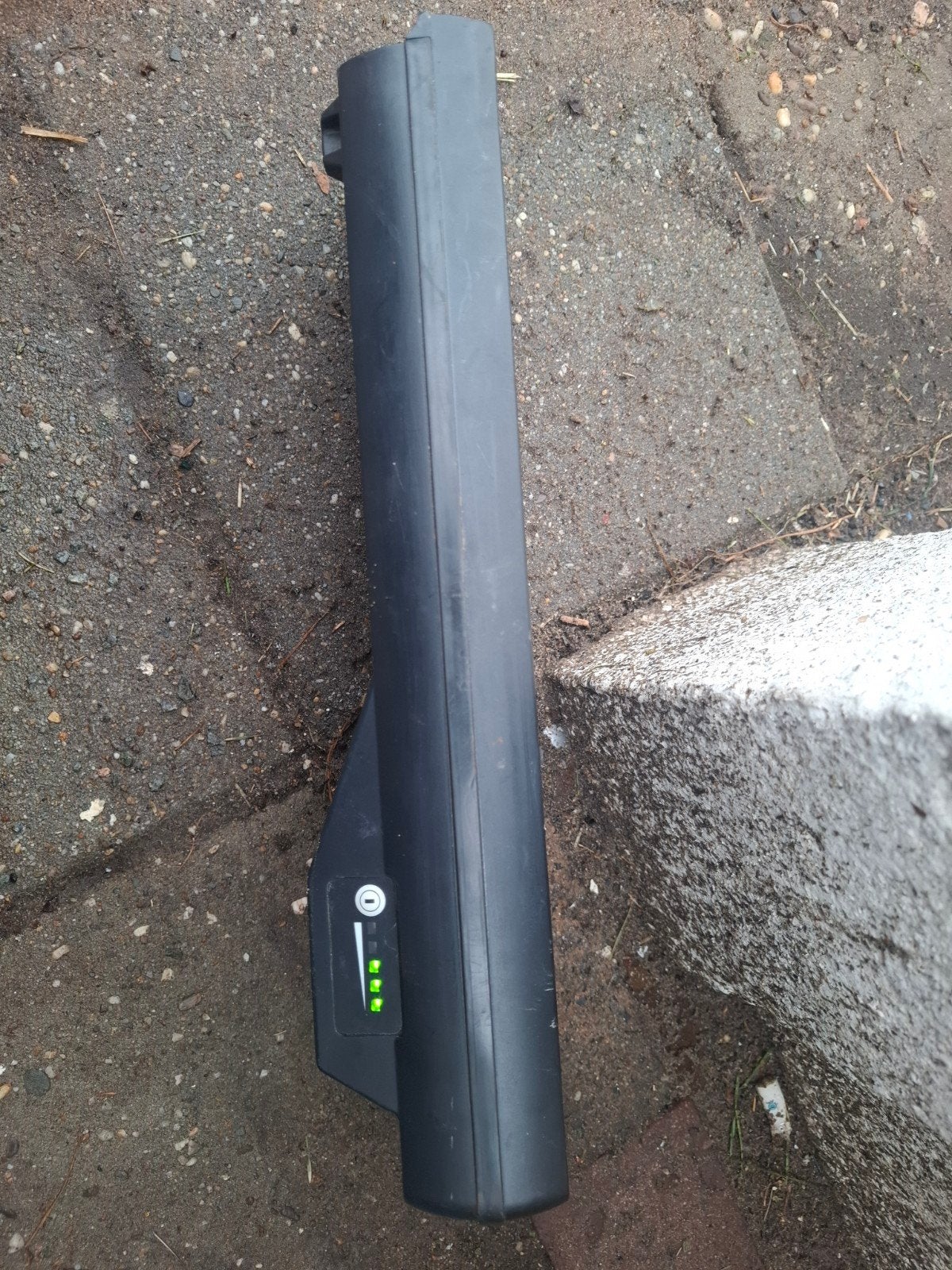Gazelle  bosch accu s (defect), Fietsen en Brommers, Ophalen of Verzenden, Gebruikt
