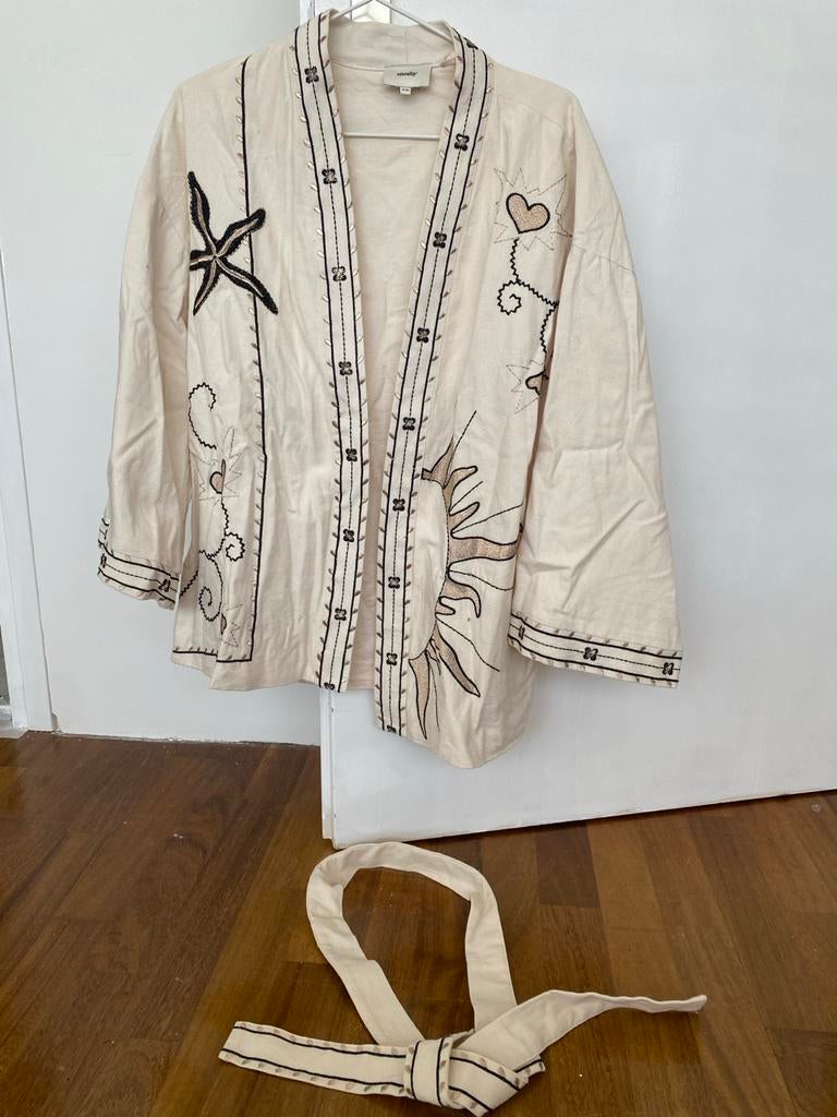 Shoeby Kimono met borduursels S/M, Ophalen of Verzenden, Zo goed als nieuw, Maat 36 (S), Beige