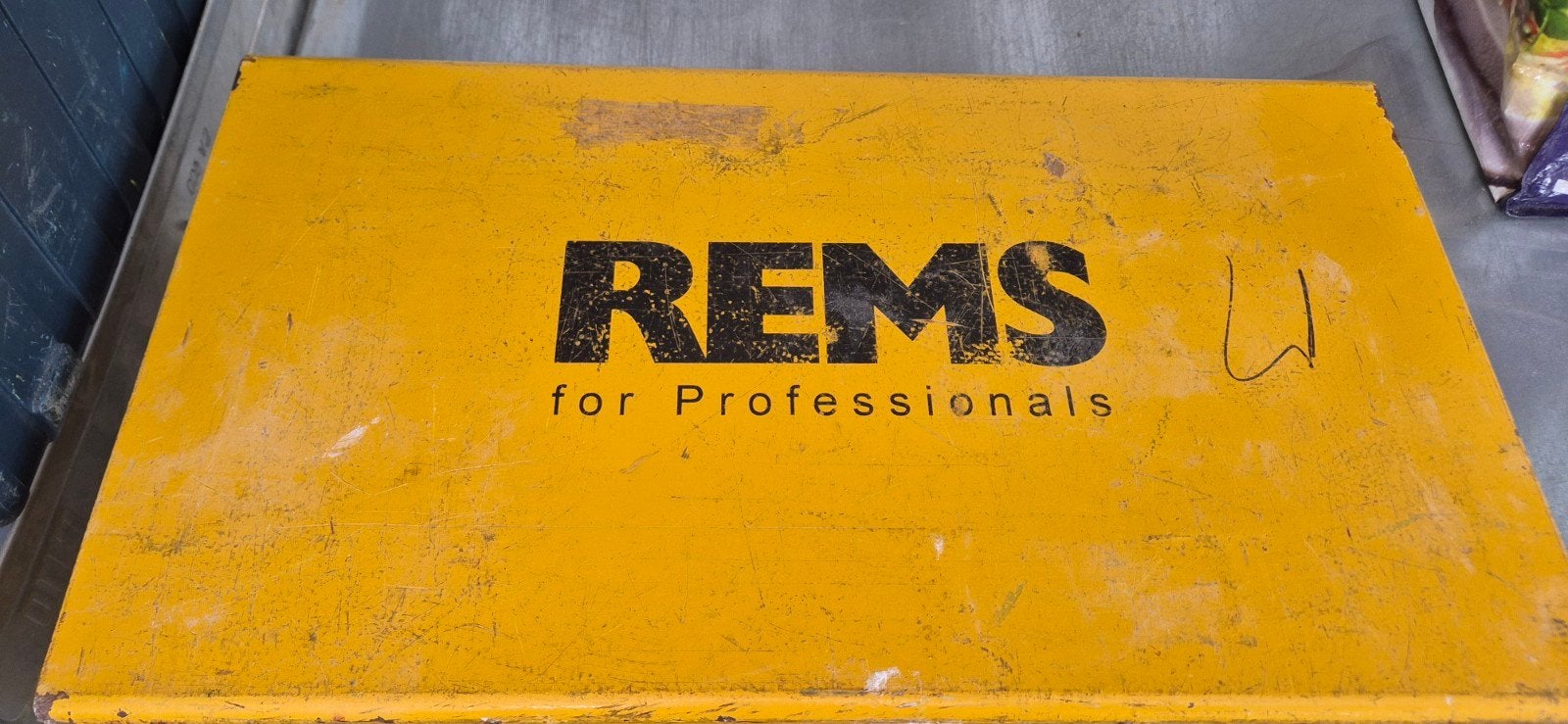 REMS Accu-Press ACC persmachine met toebehoren, Ophalen of Verzenden, Gebruikt, Overige typen, Overige merken