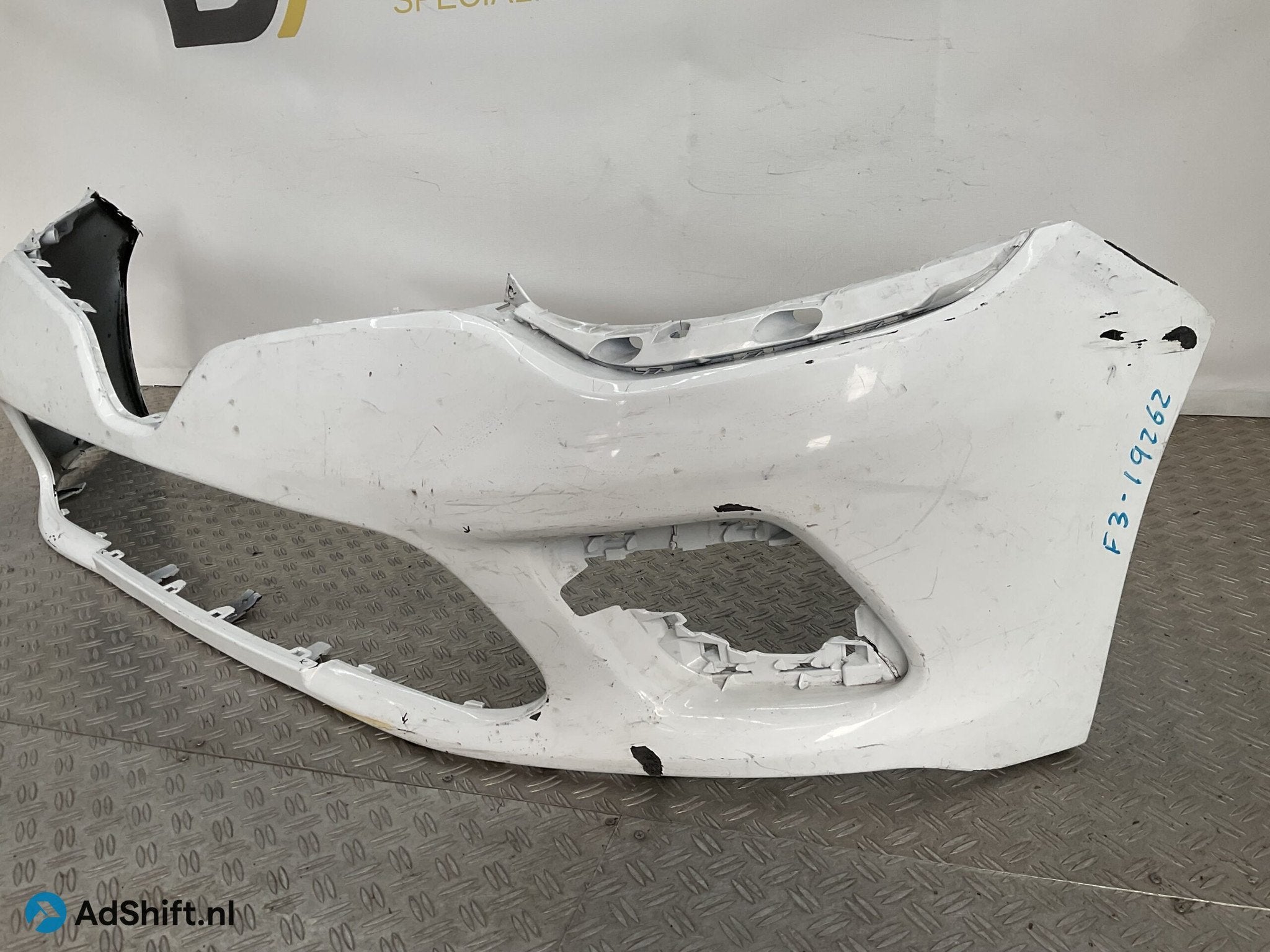 Bumper Renault Clio IV 2012-2019 GT SPORT 620226846R Voorbum, Bumper
