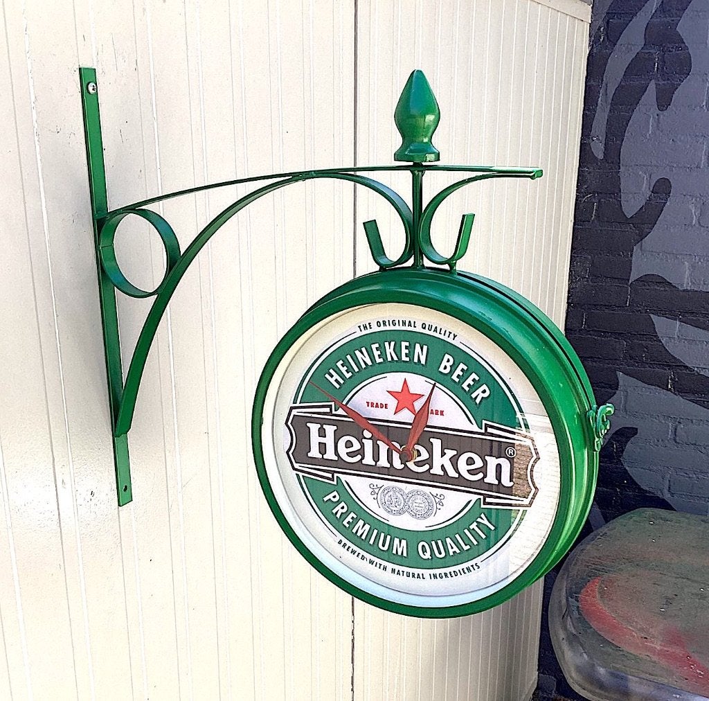 Mancave Cafe Heineken stationsklok nieuw heidekanten uurwerk, Ophalen of Verzenden, Nieuw, Analoog, Wandklok