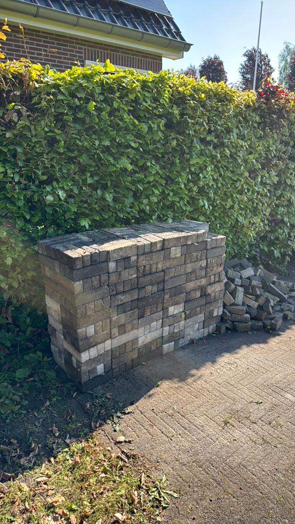 Gratis A-kwaliteit klinkers (573 stuks), Tuin en Terras, Ophalen, Gebruikt, Klinkers, 10 m² of meer