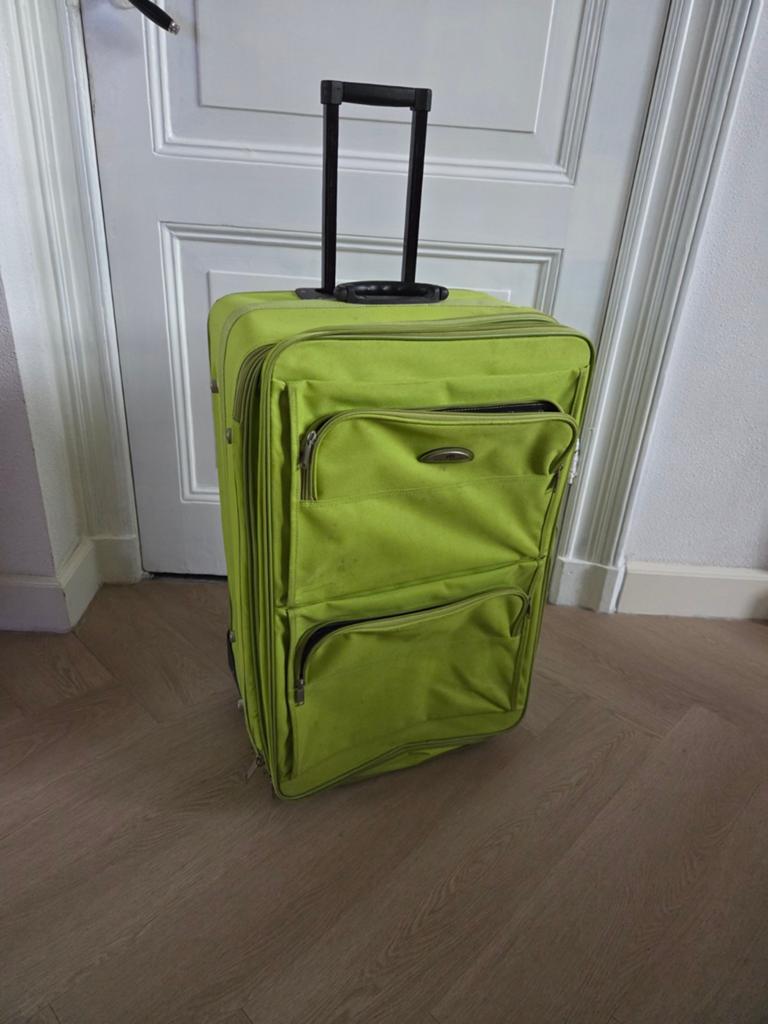Koffer, Sieraden, Tassen en Uiterlijk, Tassen | Reistassen en Weekendtassen, Ophalen of Verzenden, Zo goed als nieuw, Zwart, 30 cm of meer