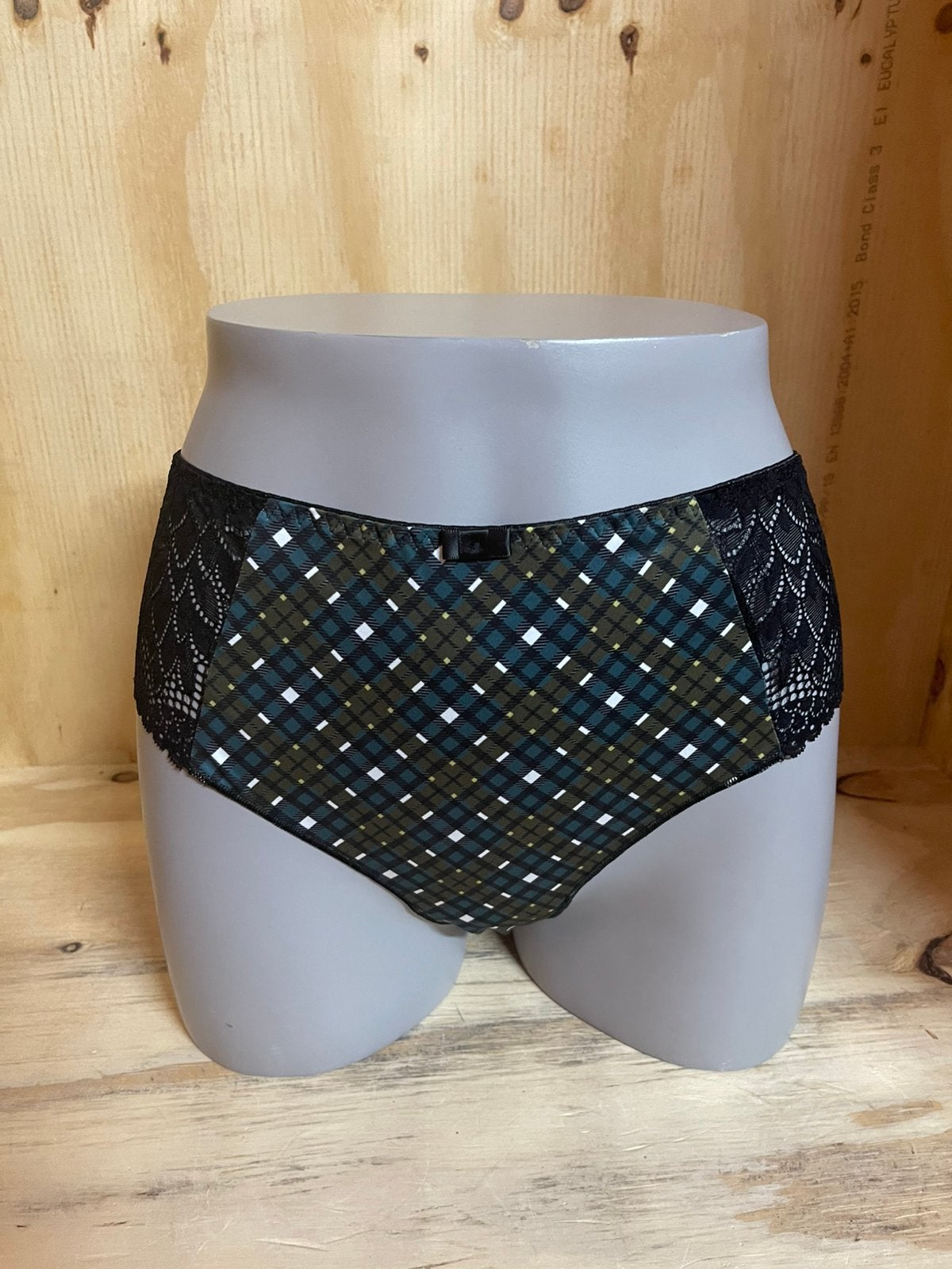 Dacapo string maat 42 model allegra, Verzenden, Meerkleurig, String