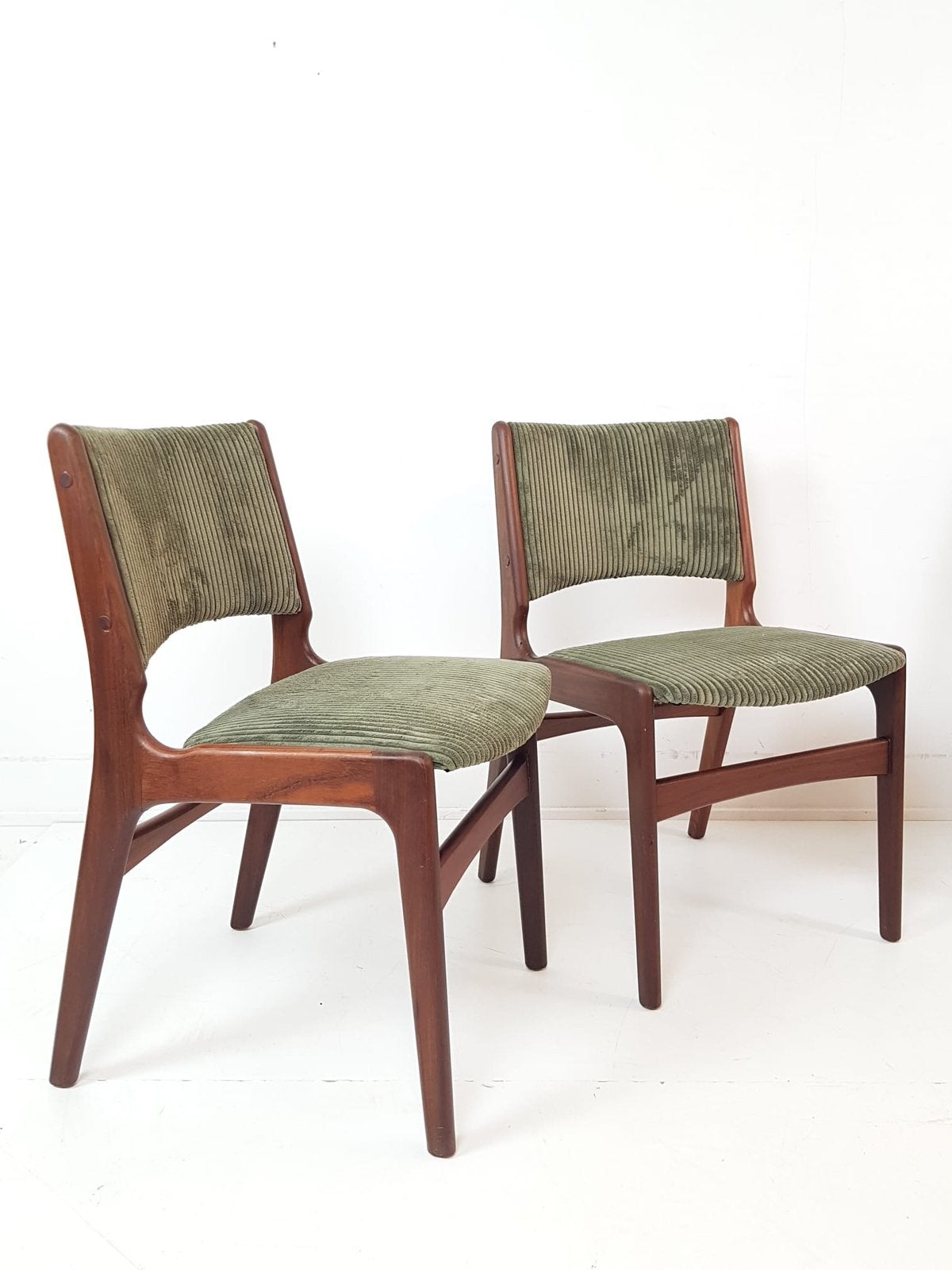 2  4 6 10 vintage Erik Buch stoelen rib groen geel model 89, Huis en Inrichting, Stoelen, Overige kleuren, Ophalen of Verzenden