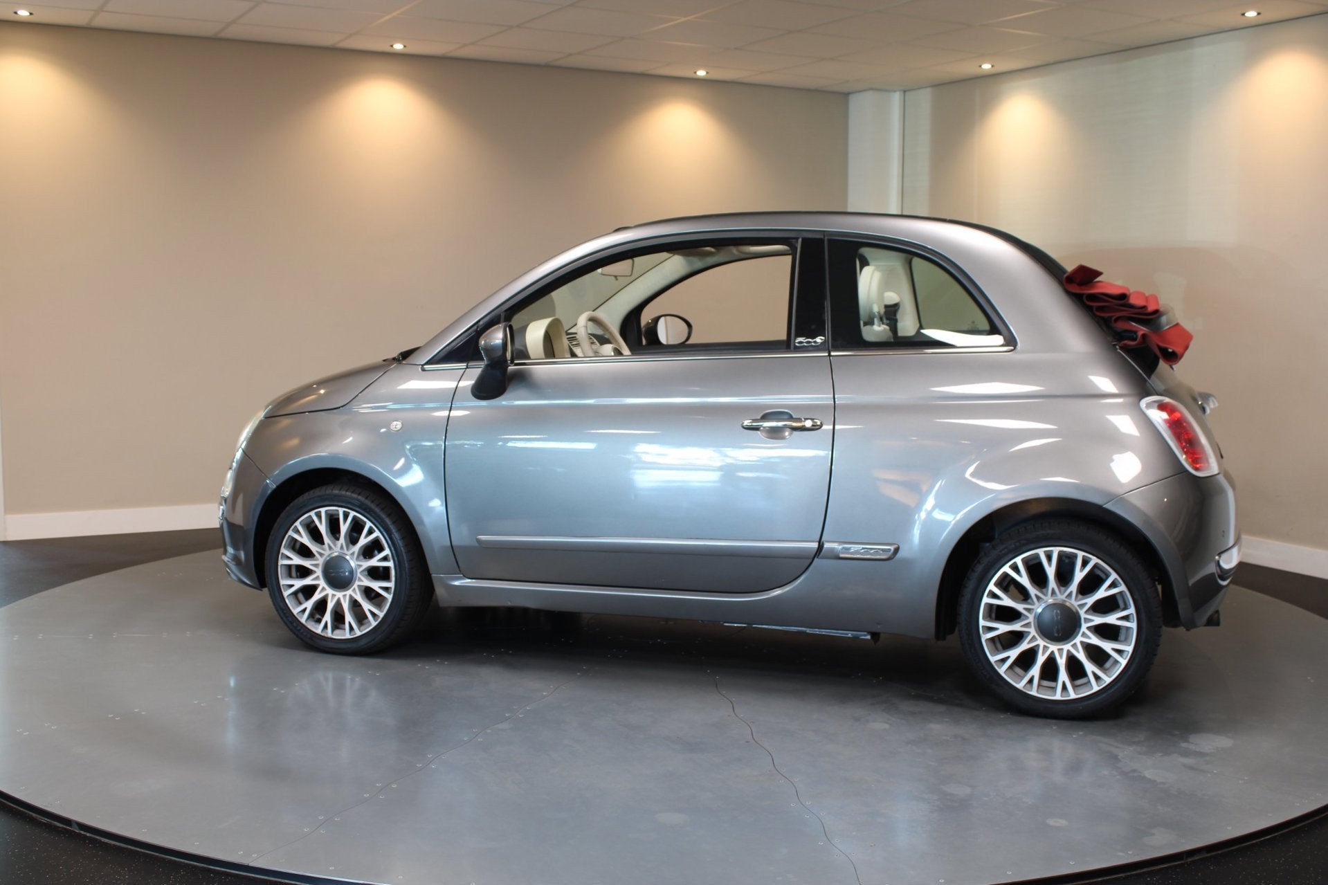 Fiat 500 C 0.9 TwinAir Lounge *Cabrio* Airco|PDC|NAP|Isofix|, Auto's, Euro 5, 86 pk, Gebruikt, 31 €/maand