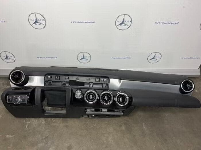 Dashboard van een Mercedes A-Klasse, Auto-onderdelen, Dashboard en Schakelaars, Ophalen of Verzenden, Gebruikt