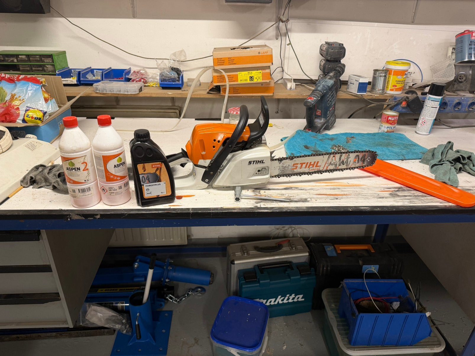 Stihl ms 251 2025 40cm blad, Ophalen, 70 mm of meer, Kettingzaag, Zo goed als nieuw