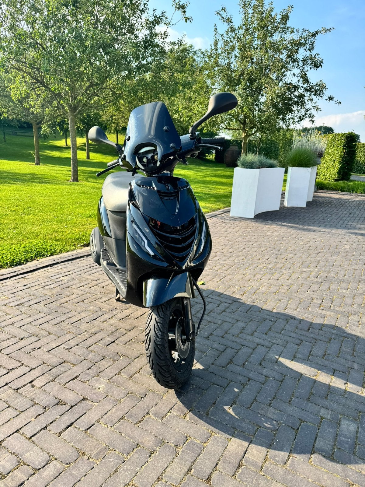 Piaggio zip 4t iget - 2022 - goed onderhouden, Ophalen, Maximaal 45 km/u, Zip, Zo goed als nieuw
