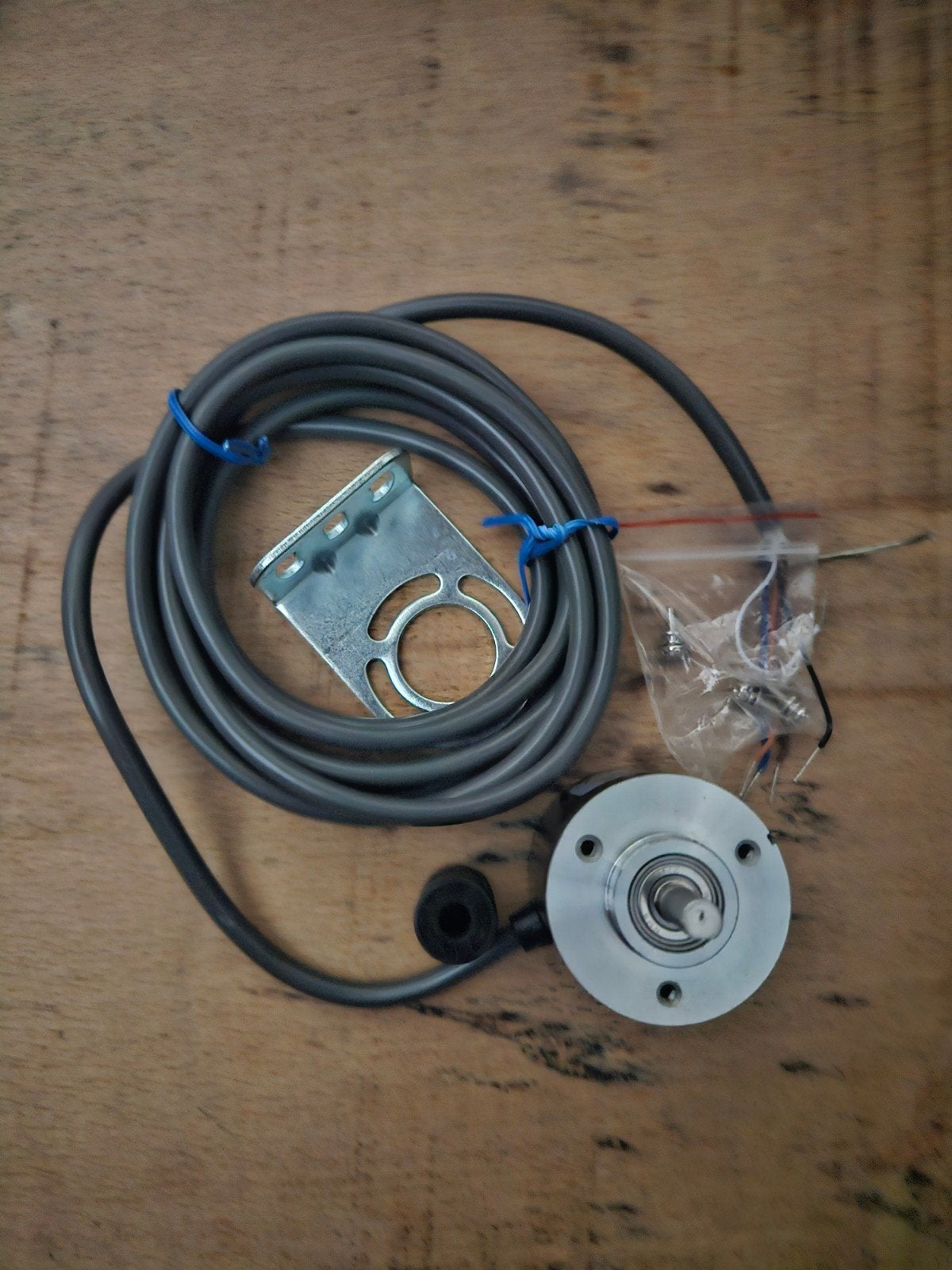 OMCH E6B2-CWZ6C-1024 Roterende Encoder, Hobby en Vrije tijd, Elektronica-componenten, Ophalen of Verzenden, Nieuw