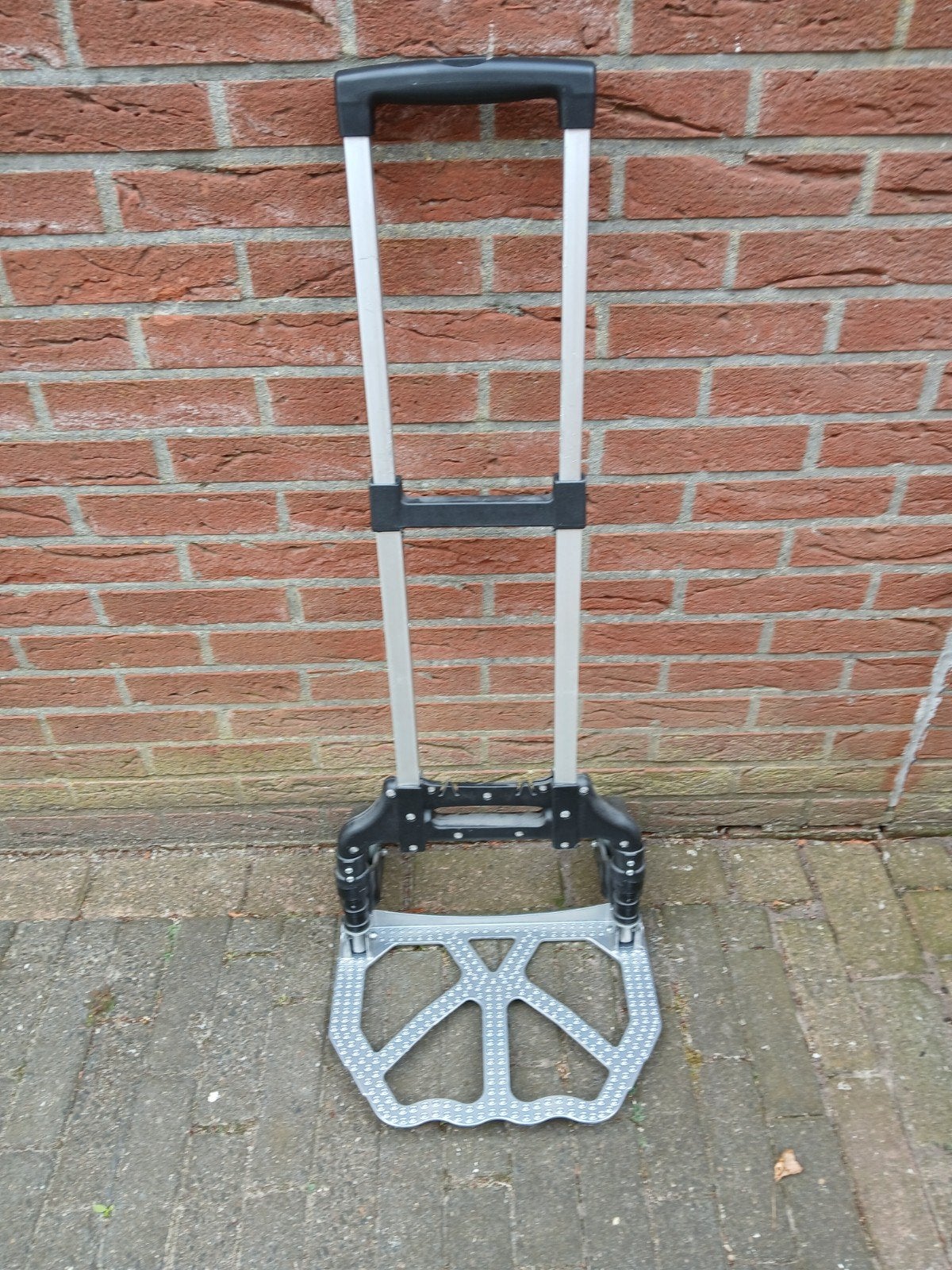 opvouwbaar steekwagentje., Doe-het-zelf en Verbouw, Transportwagens, 60 tot 80 liter, Ophalen, Zo goed als nieuw, Steekwagen