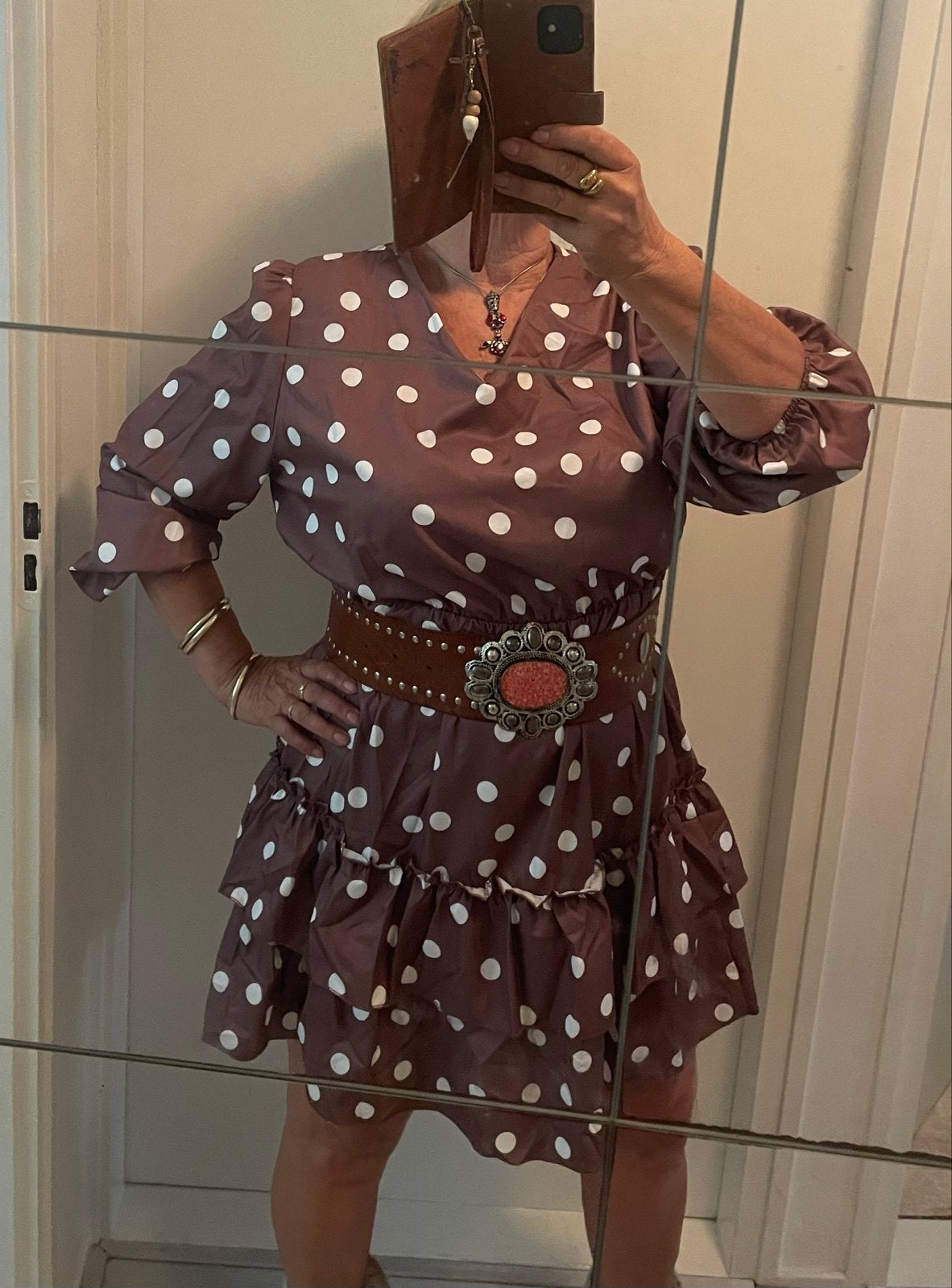 Polka dot jurkje met ruches - Maat 42/44, Kleding | Dames, Jurken, Nieuw, Maat 42/44 (L), Bruin, Boven de knie, Ophalen of Verzenden