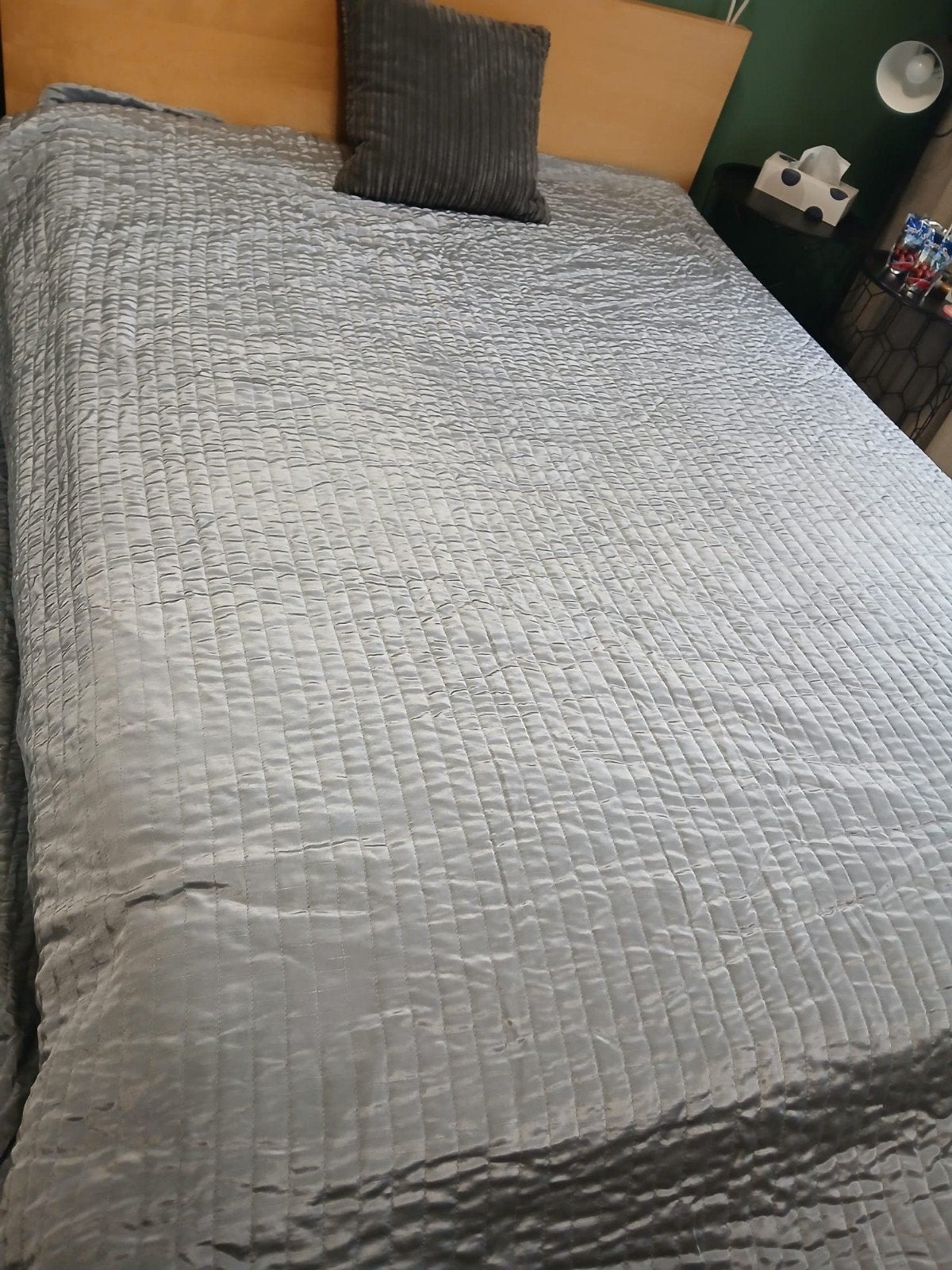 Lichtgrijze sprei van 100% polyester, Ophalen, Tweepersoons, Zo goed als nieuw, Overige merken
