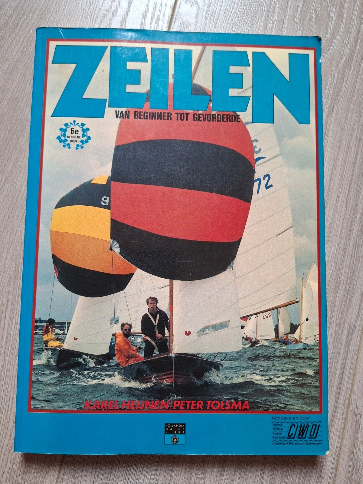 Zeilen van beginner tot gevorderde (CWO / KNWV), Ophalen of Verzenden, Gelezen, Watersport en Hengelsport
