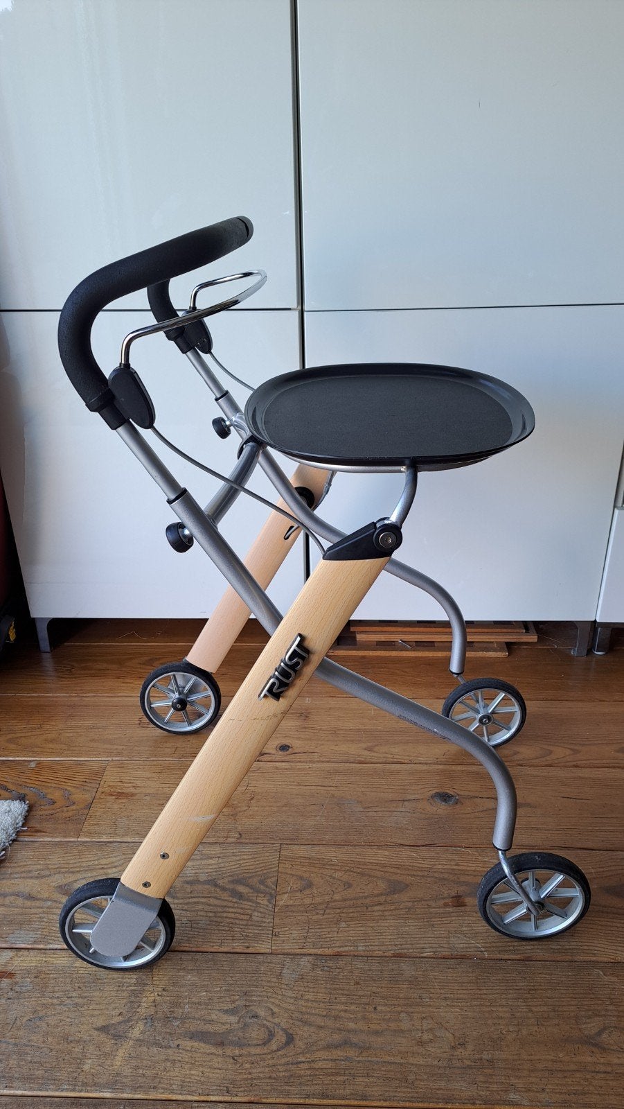 Trust binnen rollator, Ophalen of Verzenden, Lichtgewicht, Gebruikt