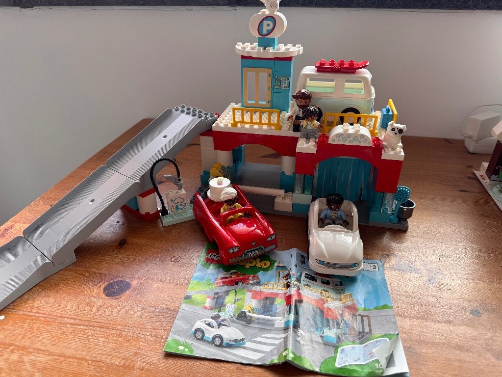 Duplo Parkeergarage en Wasstraat - 10948, Ophalen of Verzenden, Zo goed als nieuw, Compleet, Duplo