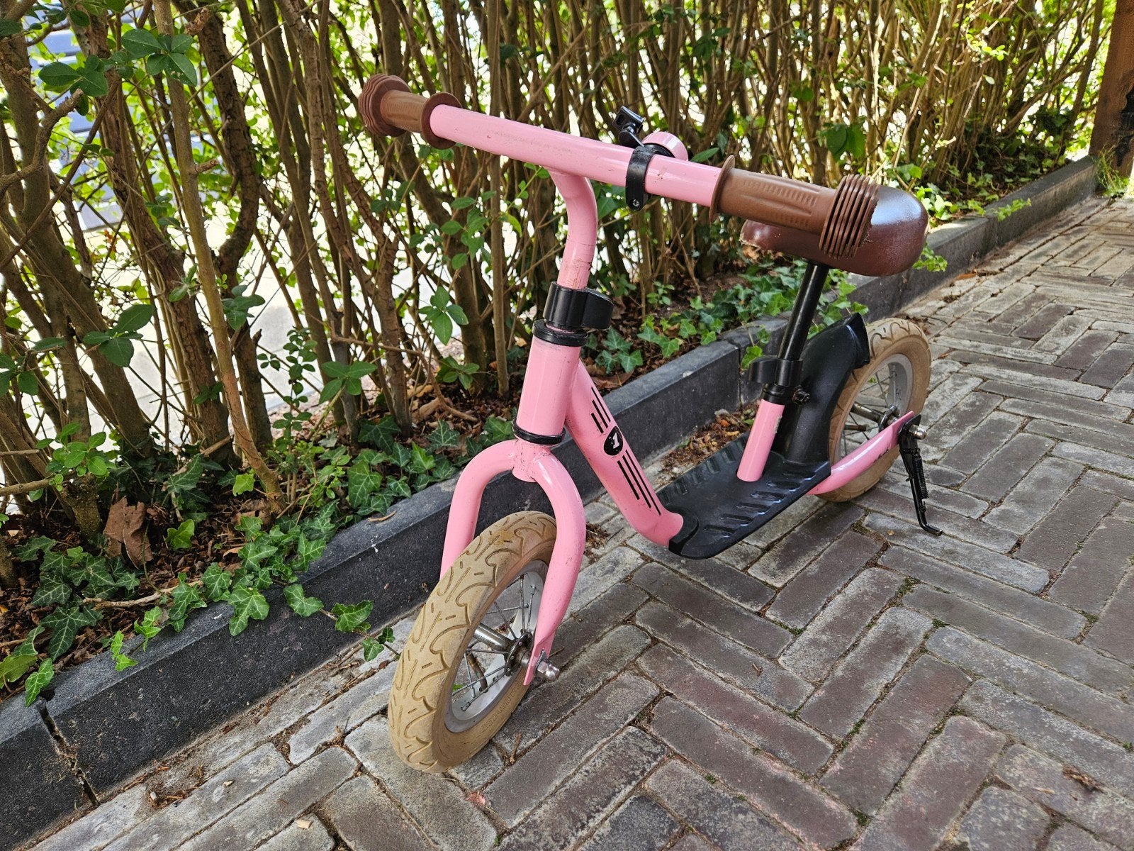 Bandits and Angels Loopfiets - Roze, Ophalen, Gebruikt, Loopfiets