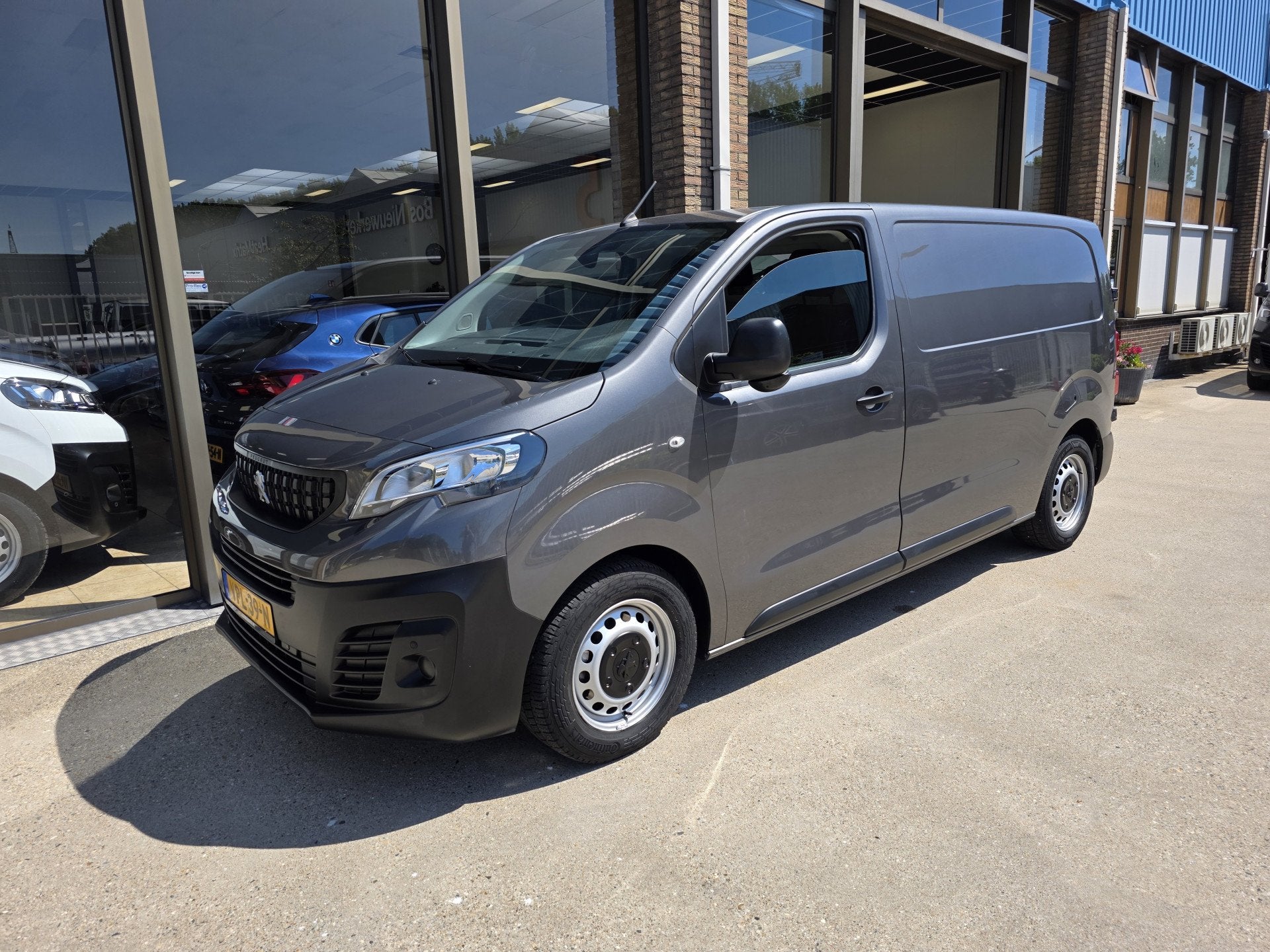 Peugeot Expert 2.0 BlueHDI 145Pk Automaat Premium Airco Crui, 145 pk, Gebruikt, 4 cilinders, Leder en Stof