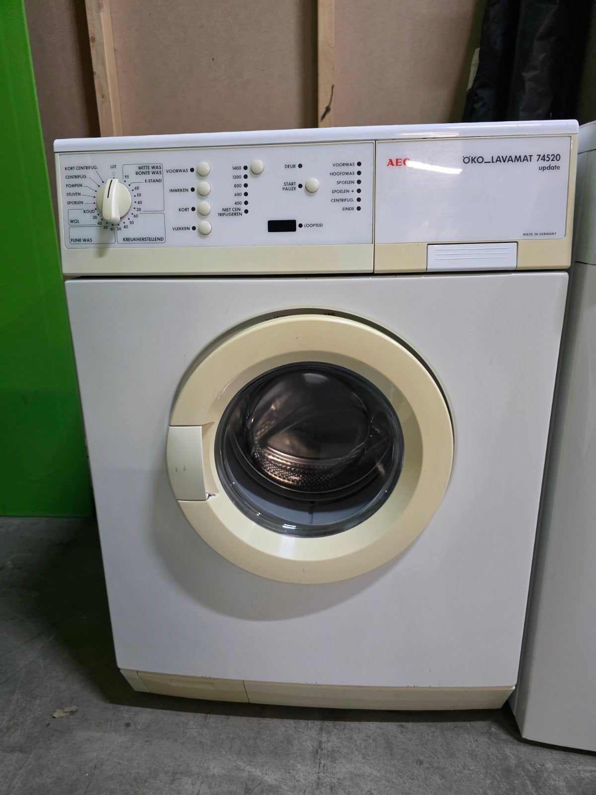 AEG LAVAMAT 74520 Wasmachine - Goed voor jaren wasplezier, Witgoed en Apparatuur, Wasmachines, Info@aeg.com, Gebruikt, 4 tot 6 kg