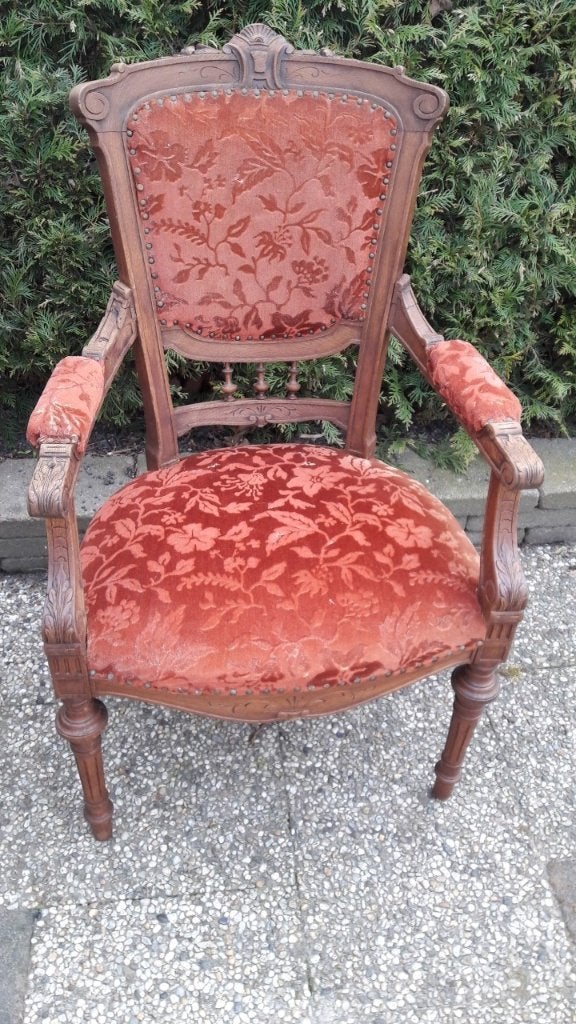 antieke stoel in goede staat, Antiek en Kunst, Antiek | Meubels | Stoelen en Banken, Ophalen