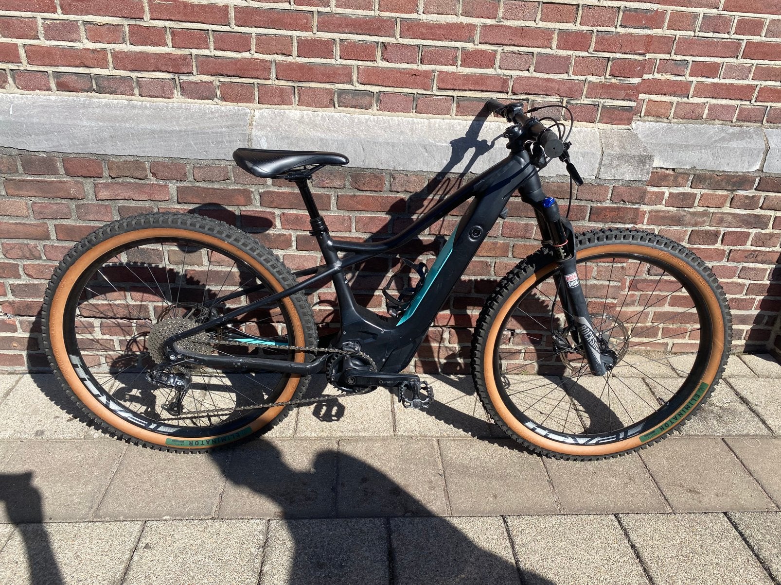 Specialized levo mountainbike ebike fiets sram nieuwe accu, Fietsen en Brommers, Ophalen