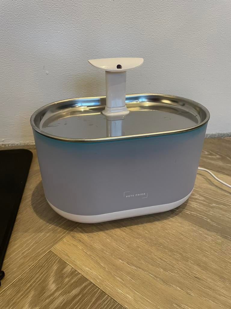 Nieuwe drinkfontein, Ophalen, Zo goed als nieuw