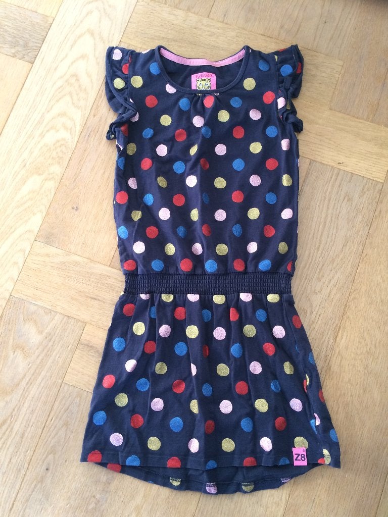 gaaf zgan zomerjurkje met glitterbollen van Z8 mt 128/134, Kinderen en Baby's, Kinderkleding | Maat 128, Meisje, Z8, Ophalen of Verzenden