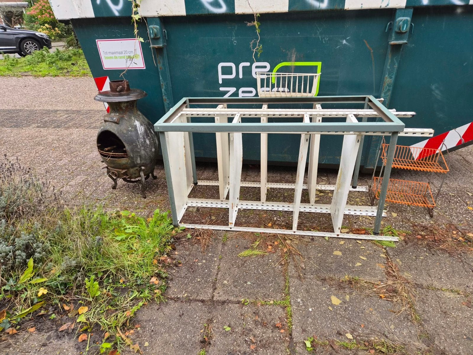 Oud ijzer, stellingkasten en rekken, Ophalen, Gebruikt