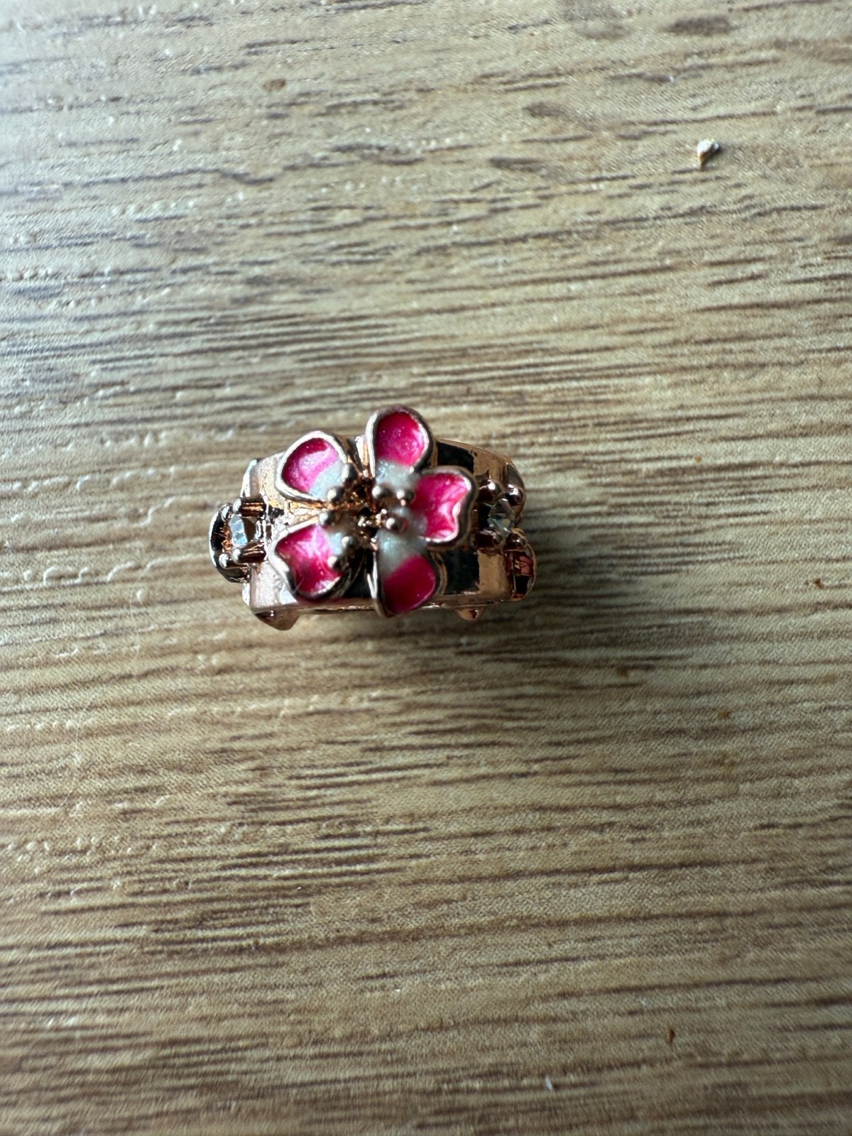 Mooie bedel met bloem voor Pandora armbanden, Overige materialen, Gebruikt, Pandora, Ophalen of Verzenden