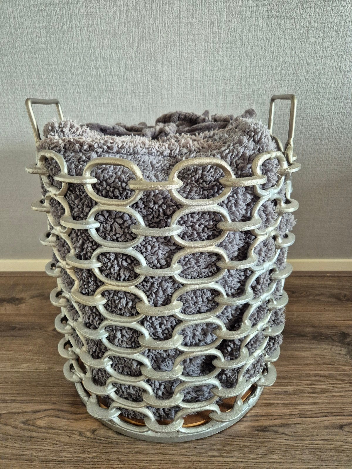 Gave mand, Ophalen of Verzenden, Zo goed als nieuw, Overige materialen, Minder dan 25 cm
