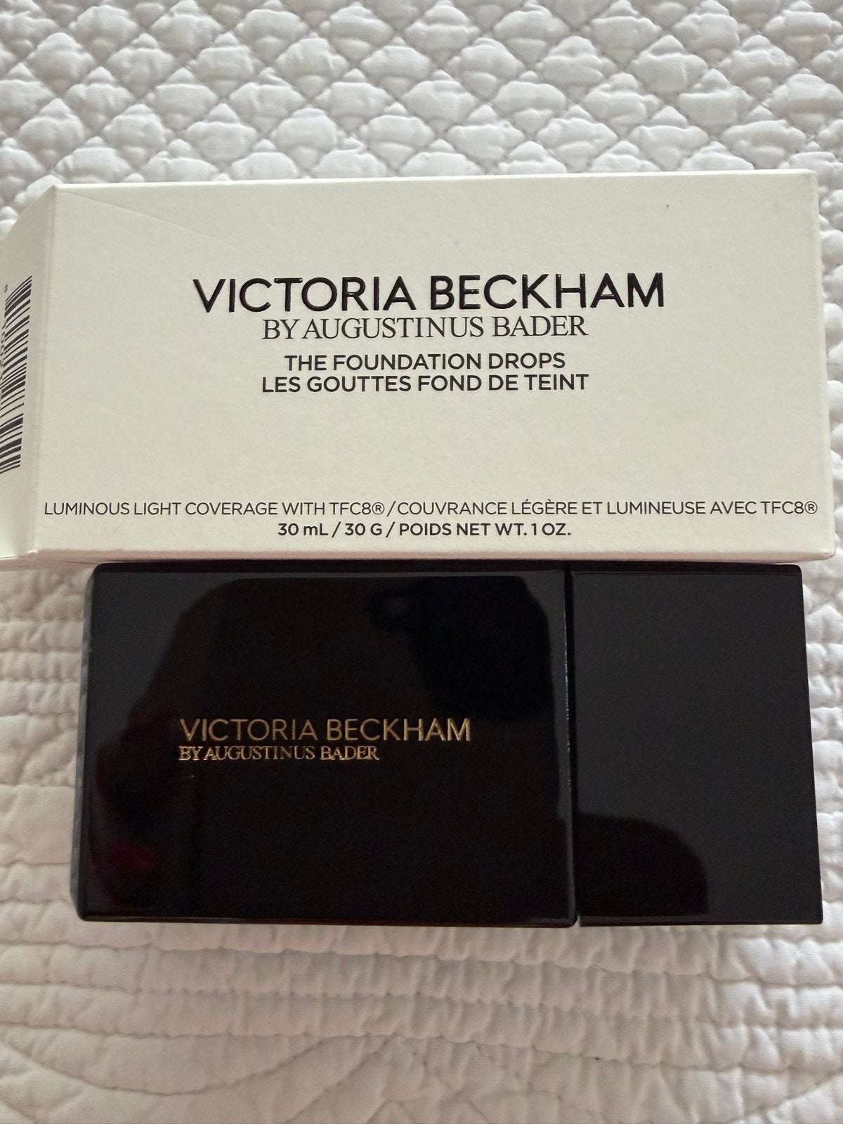 Victoria Beckham Foundation Drops 5 light, Overige kleuren, Nieuw, Make-up, Verzenden