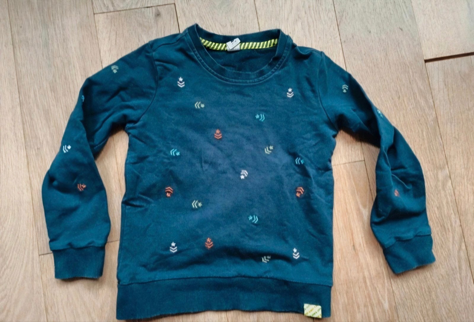 B. Nosy trui 116, Ophalen of Verzenden, Zo goed als nieuw, Jongen, Trui of Vest