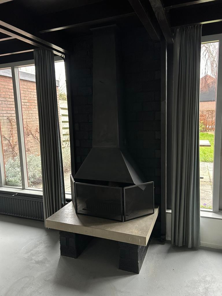 Open haard compleet met geïsoleerde pijp, Ophalen, Zo goed als nieuw, Vrijstaande haard, Houthaard