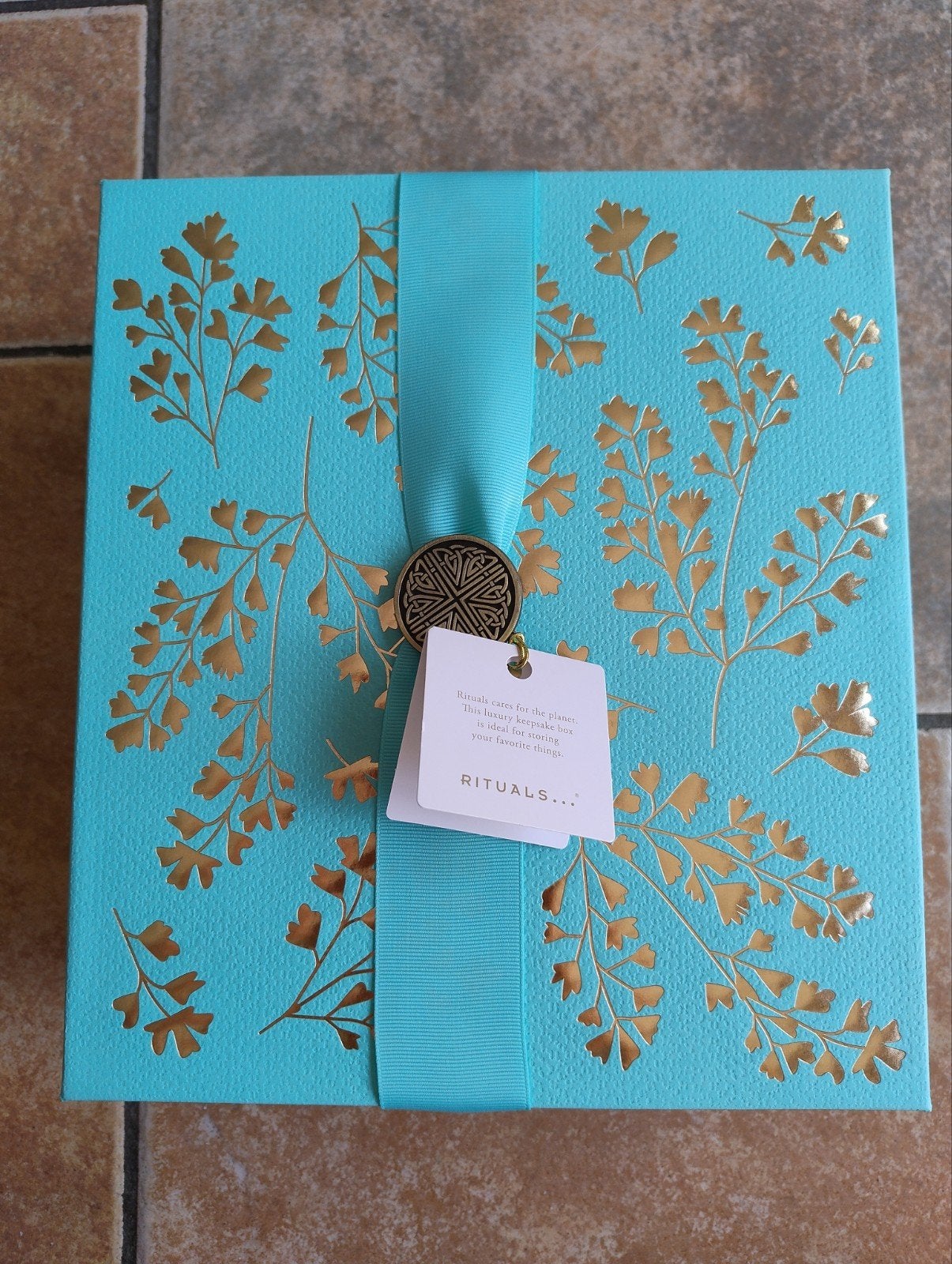 Rituals geschenkdoos leeg - Turquoise met goudfolie, Ophalen, Zo goed als nieuw, Meerkleurig, Papier/karton