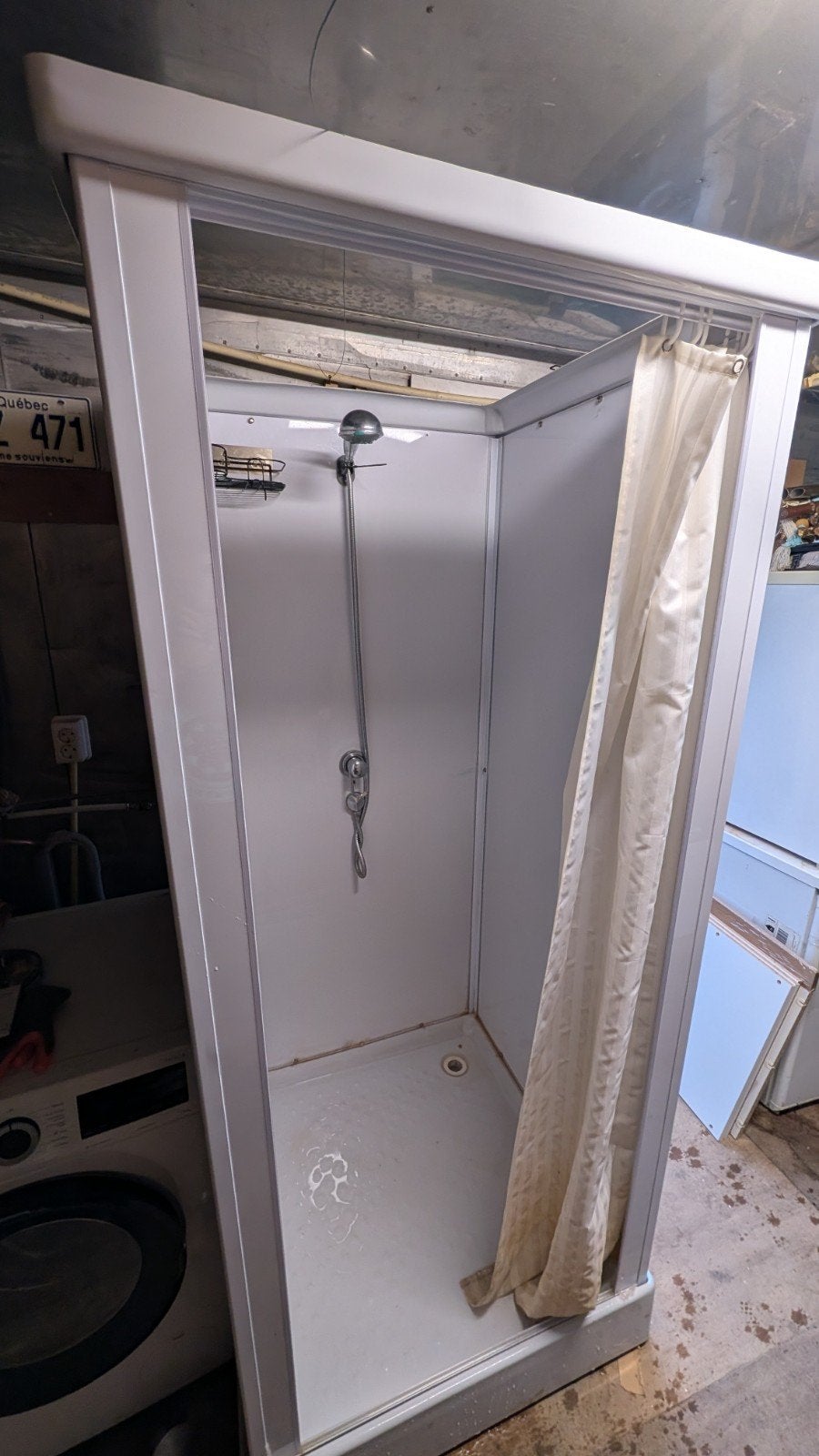 Nooddouche met 100l boiler - sanibroyeur, Ophalen, Gebruikt, Met douche